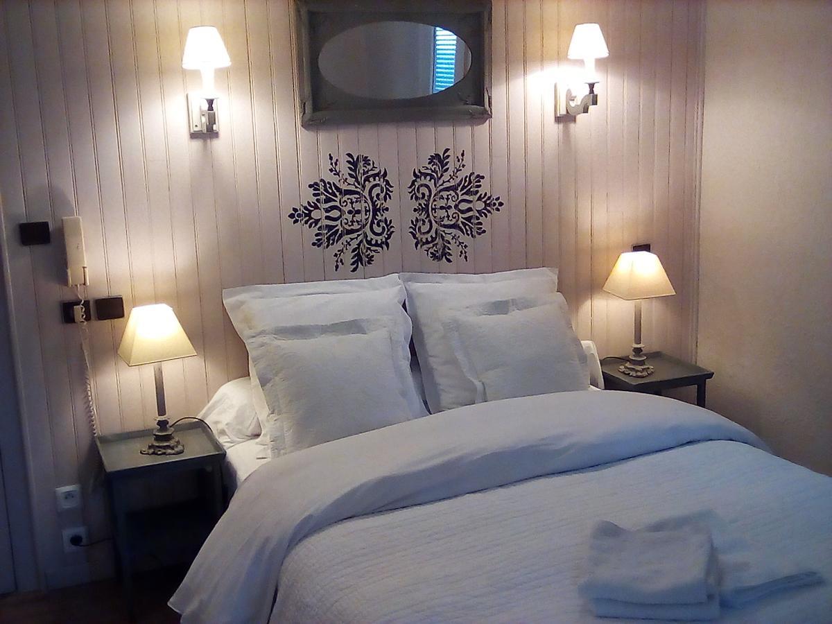 La Mirabelle-Casteil Country House Konuk evi Dış mekan fotoğraf