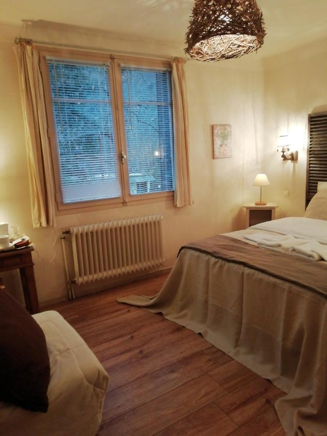 La Mirabelle-Casteil Country House Konuk evi Dış mekan fotoğraf